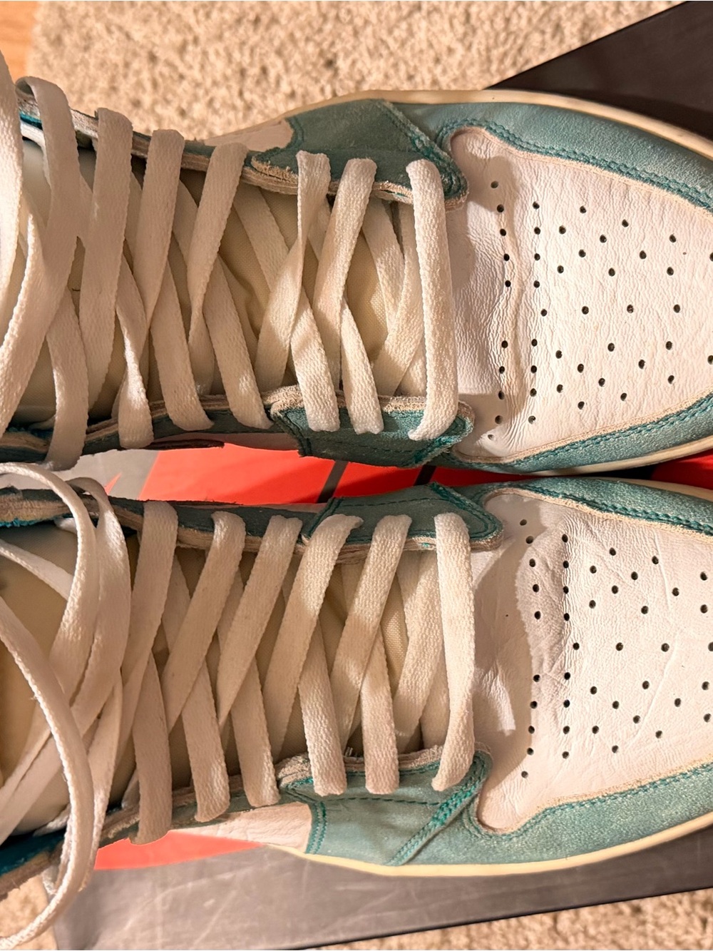 Nike White and Teal Low-Top Sneakers